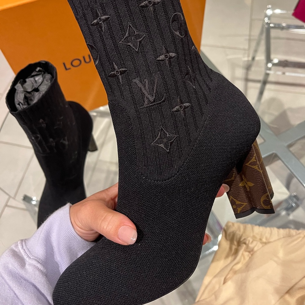 LV Silhouette Ankle Boots